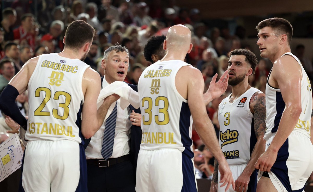 🟡🔵 Berlin bileti Fenerbahçe Beko'nun 🏀 Sarı-lacivertliler, Monaco'yu mağlup edip EuroLeague'de Final Four'a kaldı. #EuroLeague