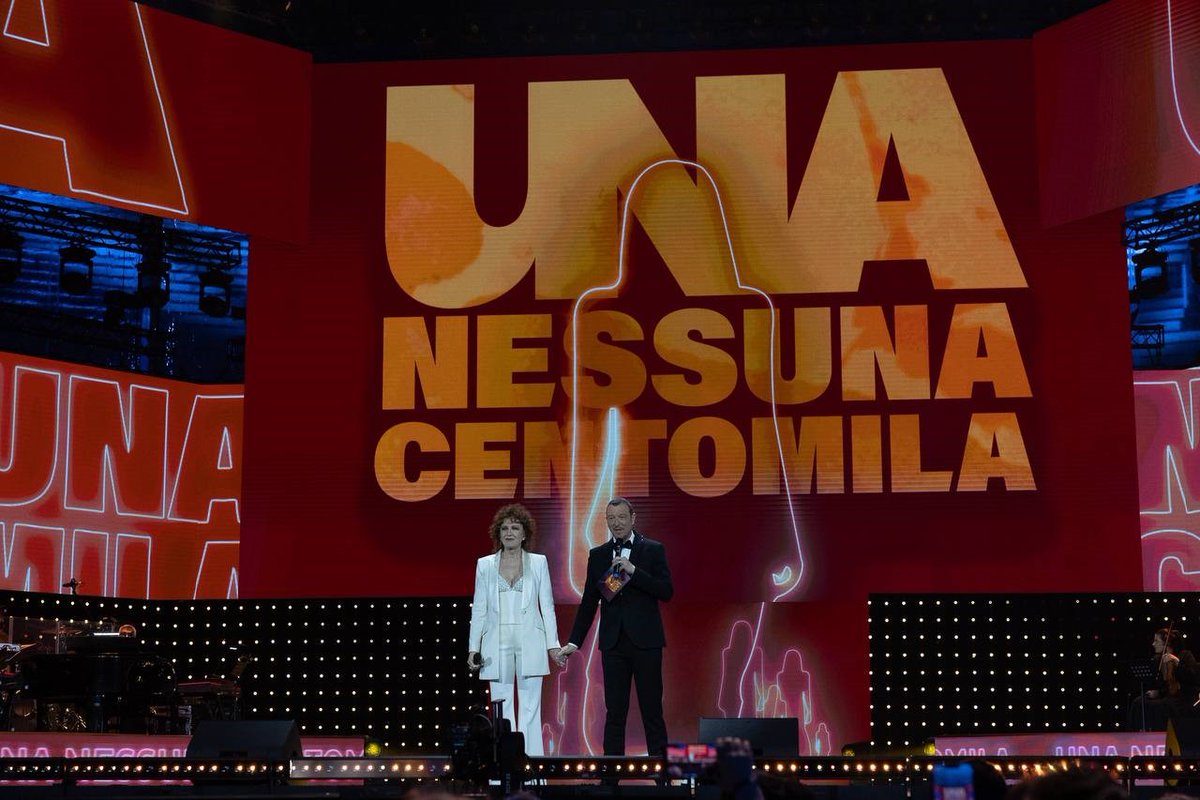 Amadeus e @FiorellaMannoia per “#UnaNessunaCentomila in Arena” Su #RaiRadio2, su @RaiUno e in streaming su @RaiPlay 🖥️ bit.ly/GuardaCheRadio #UncleHowdy #UNC
