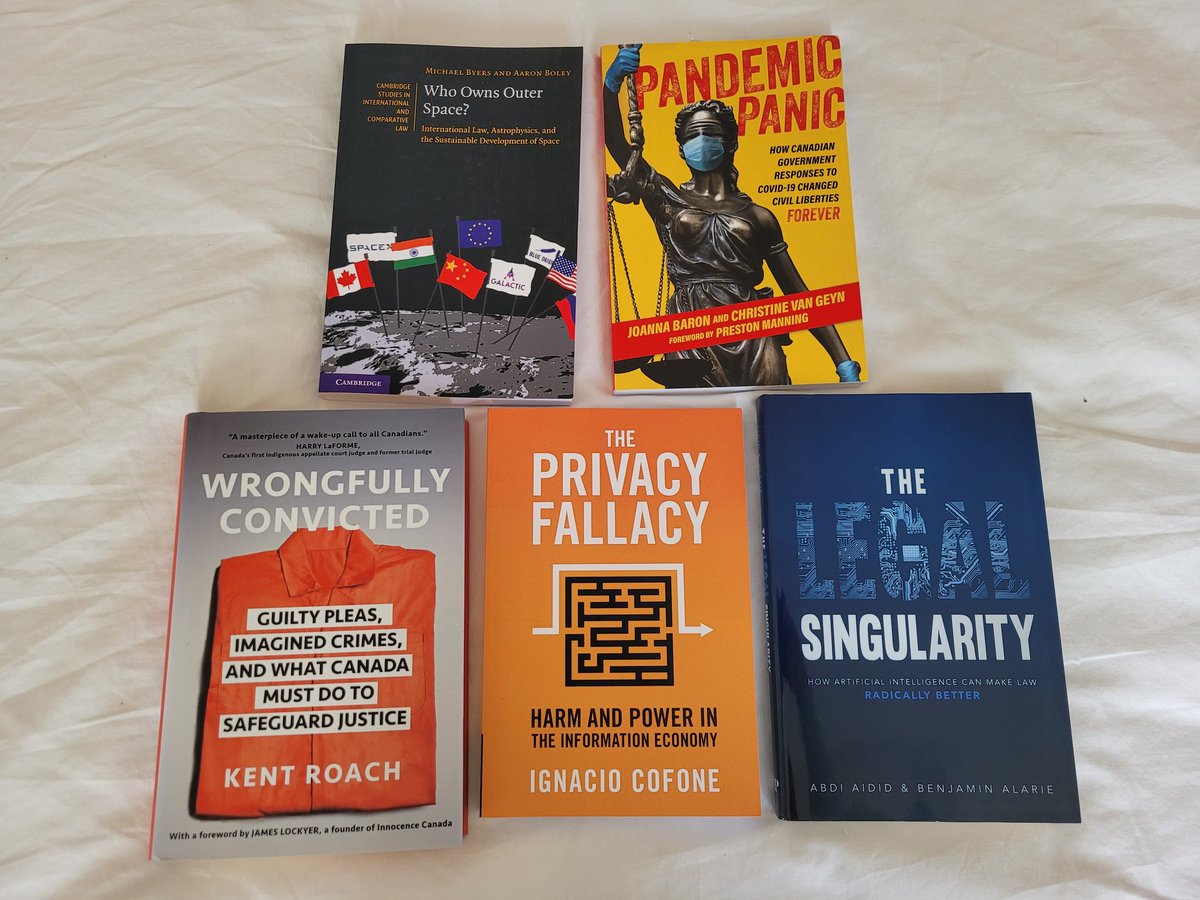 I'm getting ready to head out to another book event - tonight is the @DonnerPrize, and the book I wrote with @jobearon, Pandemic Panic, is on the short list. Very excited to read the other short listed books, they all look fascinating!