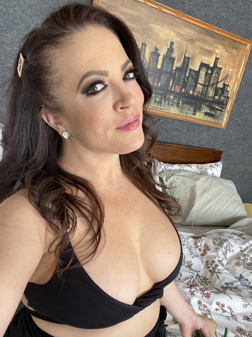 Like the view? https://t.co/yyOr9IRYfp