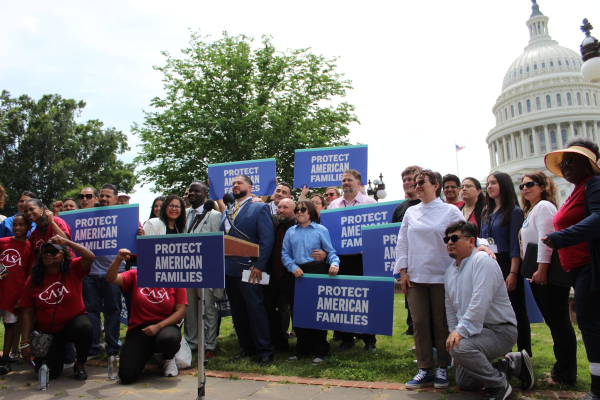 📢 Under current law, @potus can act to protect our long-term undocumented community! Today our President and CEO @JMurguia_Unidos joined congressional allies and advocacy organizations in calling for executive action.