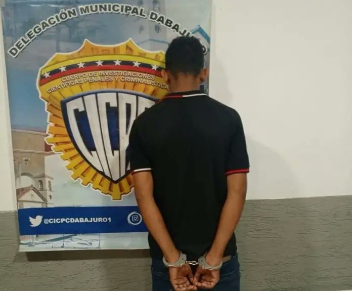 Hurto en Dabajuro: Detenido por sustraer 1.800 dólares. Un joven de 18 años fue detenido por hurto en Dabajuro, procedimiento realizado por el CICPC Delegación Municipal de esa jurisdicción falconiana / IG