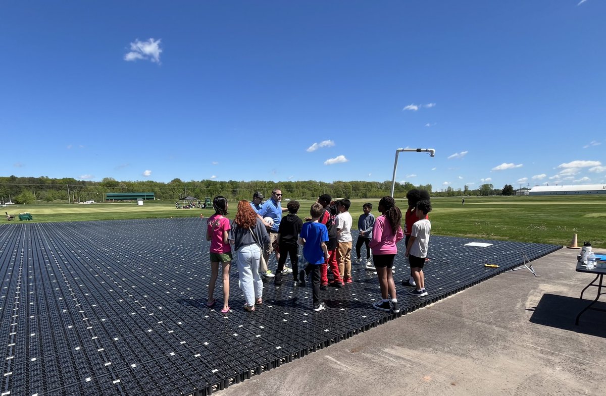 rabemich's tweet image. Thanks to all that came out and helped for the First Green at the MSU HTRC! 
@MSUAdam @PGiordano15 @PerkinsonPayton @GCSAA_GL @GrassJedi @rbearssturf @MiGCSA @MSUTurf @KaileyMiller03 @GCSAA #firstgreen