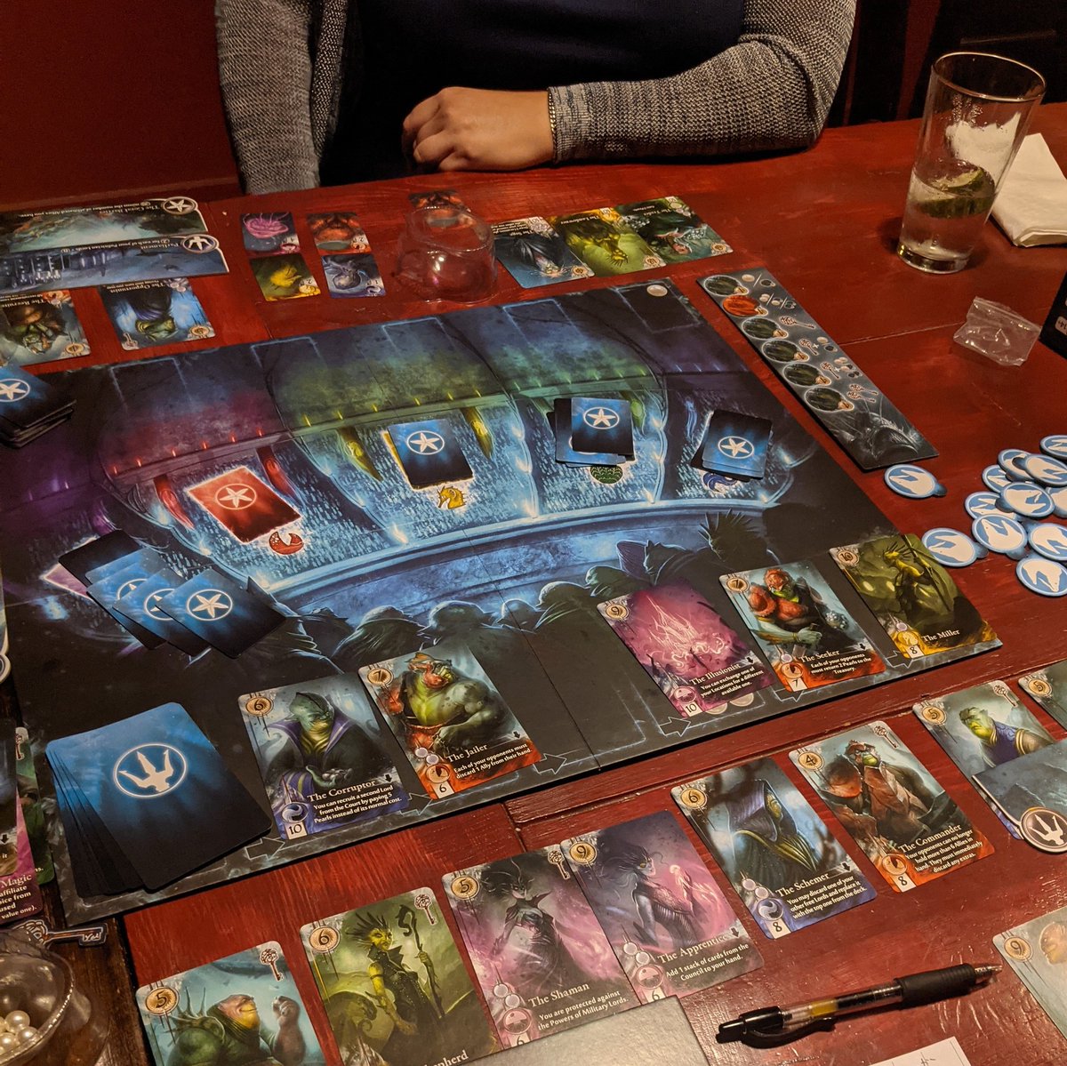 Enjoying @StudioBombyx #Abyss #boardgame as #TeamRedshirt gets ready for the @GamersEngaged #Gauntletofgames fundraiser tourney happening on 5/19 💙🏆💙