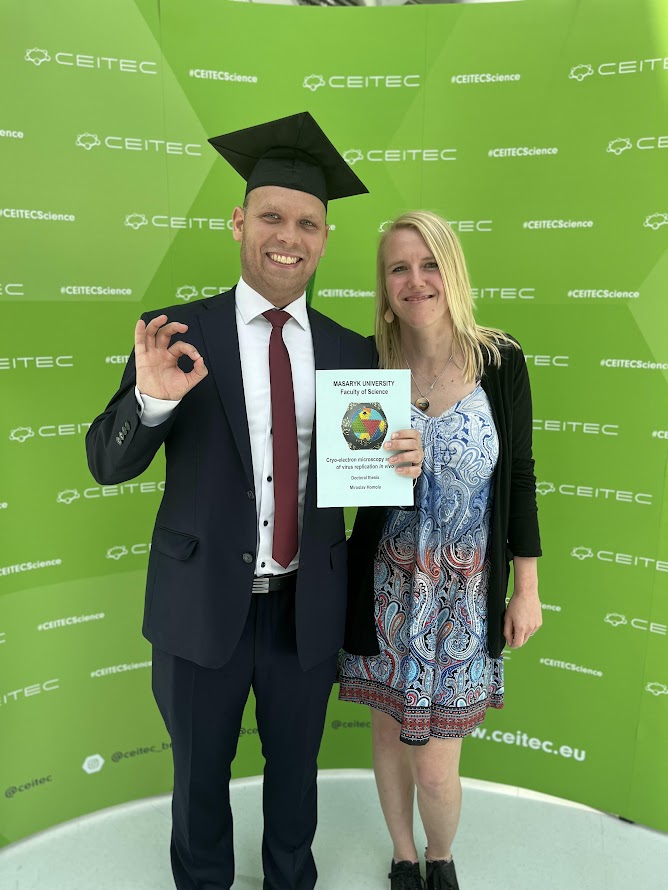 After seven years of dedicated effort, I have achieved a Ph.D. in Structural Biology, marking the beginning of a new chapter in my life! Big thanks go to my supervisors, my supporting wife, and all the members of @PlevkaLab at @CEITEC_Brno . #PhDone