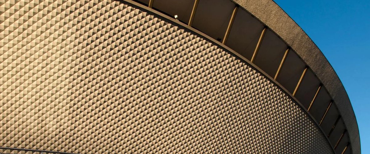 legal YIMBY alien tweet media