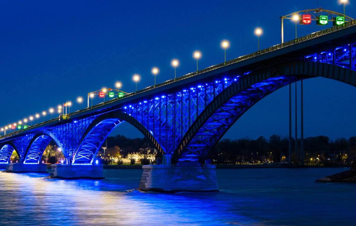 #UBuffalo School of Nursing was proud to participate in #NursesLightUpTheSky at the Peace Bridge on May 7 in honor of Nurses Week! Learn more about #ANANursesWeek! ↙️
ow.ly/fOfH50RzQJL