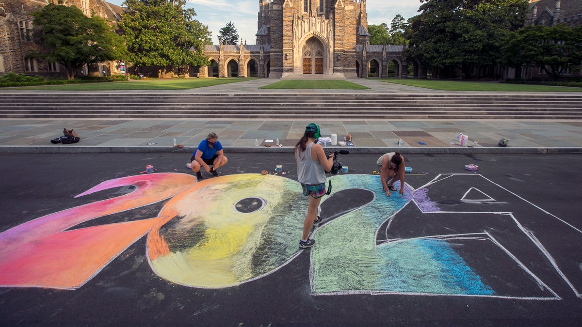 Discover how colleagues who worked closely with Duke’s class of 2024 found lessons on resilience and gratitude in how students handled pandemic-era challenges.

ow.ly/QH3650Rw7e1

@DukeU @CarmelFalek @DukeWellness @DukeStuAff @DeanDebSays @mlwcenter@dukearts #Duke2024