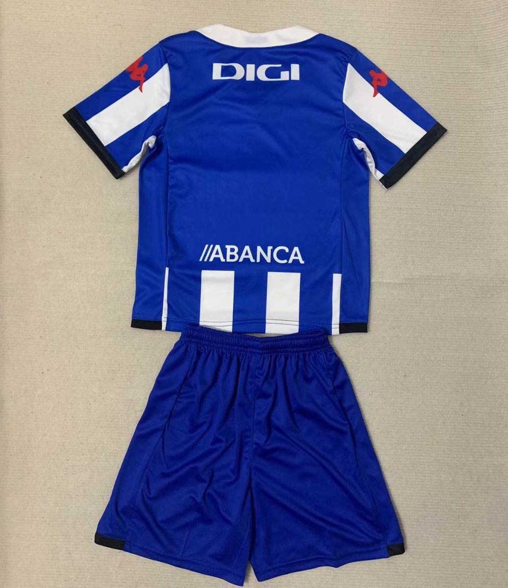 Equipación Infantil Deportivo de la Coruña

#depor #lacoruña #superdepor #futbol #camisetasdefutbol #equipacionesdeportivas #camiseta #viral #fyp #foryou #parati