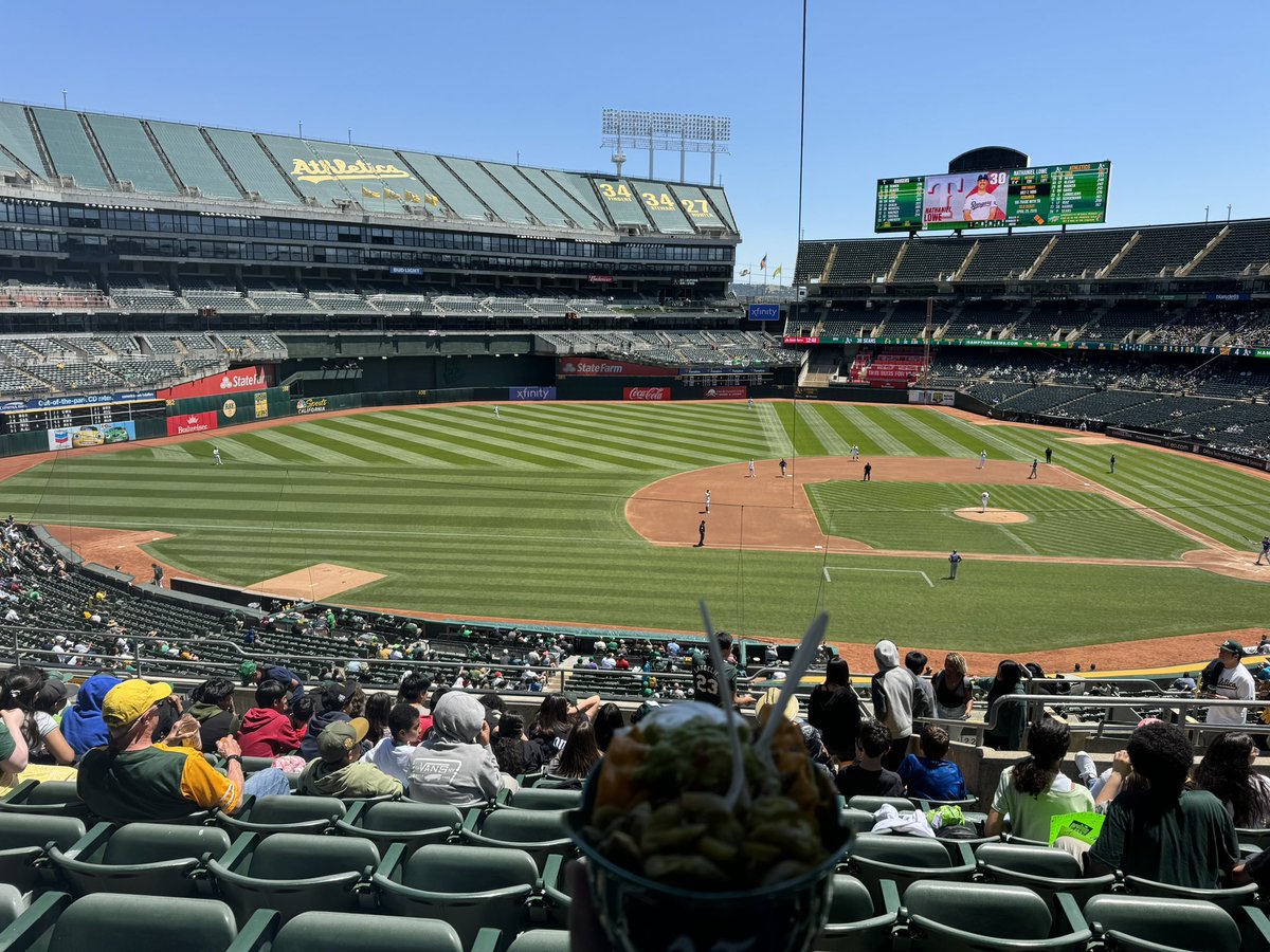 Let's play ball! @Athletics #ExpandedLearning @CARES_ELP ⚾️