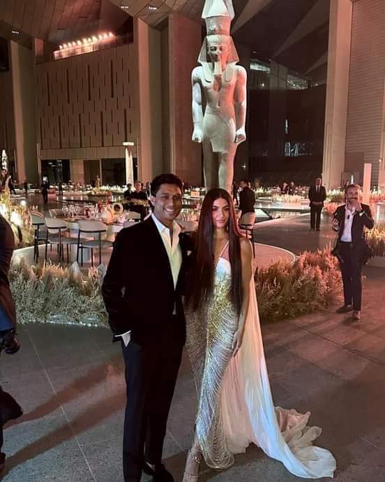 New photos from the legendary wedding of the American billionaire of Indian origin, Ankur Jain, and his beautiful bride, Erika Hammond, in #Egypt.❣❣🇪🇬
.📷