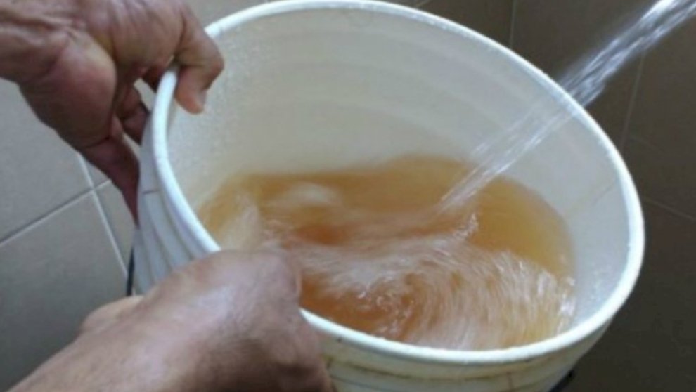 Politica_Basica's tweet photo. La transparencia del gobierno de la Ciudad de México como el agua de la Benito Juárez.

Opaca y da asco.

El gobierno de Martí Batres reservó por tres años los resultados de las pruebas al agua contaminada en muchas colonias de la capital. https://t.co/aeuMGm8d6G