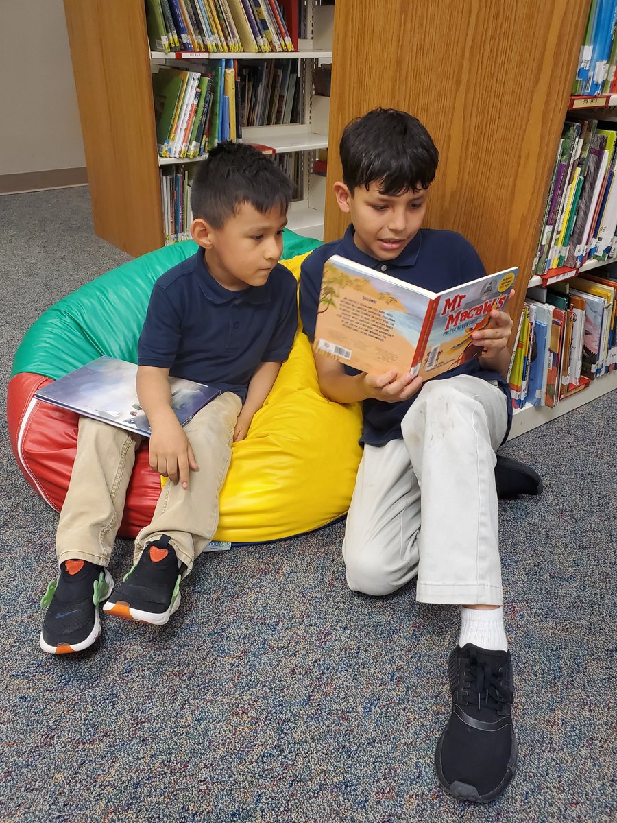 Buddy reading time! 4th graders read to Pre-K students, and there were smiles all around!