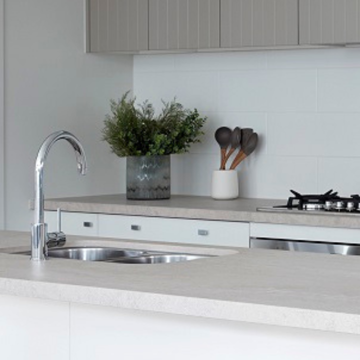 caesarstonemx's tweet photo. El #cuarzo Caesarstone es uno de los más resistentes en el mercado, fabricado con hasta ~90% de cuarzo natural. Ofrecemos superficies altamente adaptables que pueden cortarse y ajustarse a casi cualquier espacio.
Solicita más información con personal autorizado. https://t.co/YoZ4LCVCYx