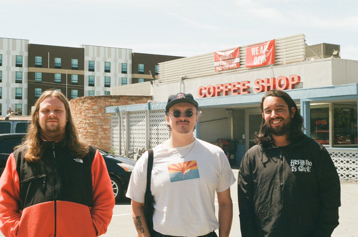bailey_af's tweet photo. posting some of my favorite pics of some of my favorite people here before IG crops them to hell and back https://t.co/NbU18WGqmS
