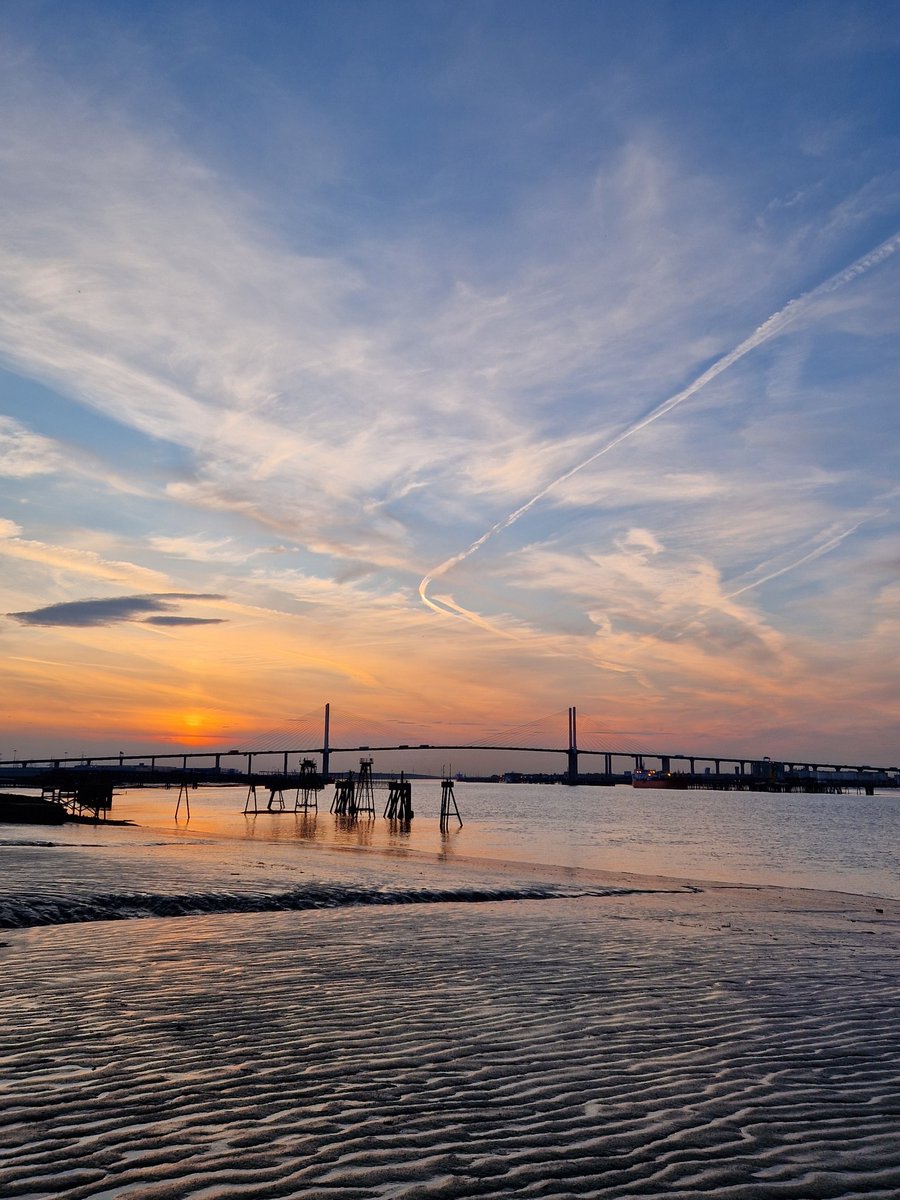 Sunset over the Dartford crossing, taken from Greenhithe.