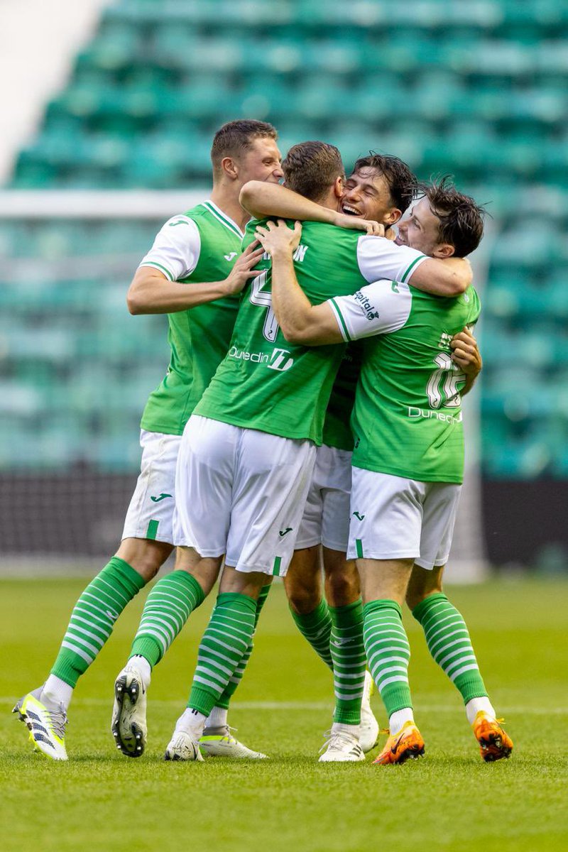 joe_newell93's tweet image. Words can’t describe the admiration and love I have for these two boys. Nothing and no one will ever come close to them and what they have been to the football club ever again. Wrote themselves in history and have a legacy that will last generations. Good luck boys 🥺💚
