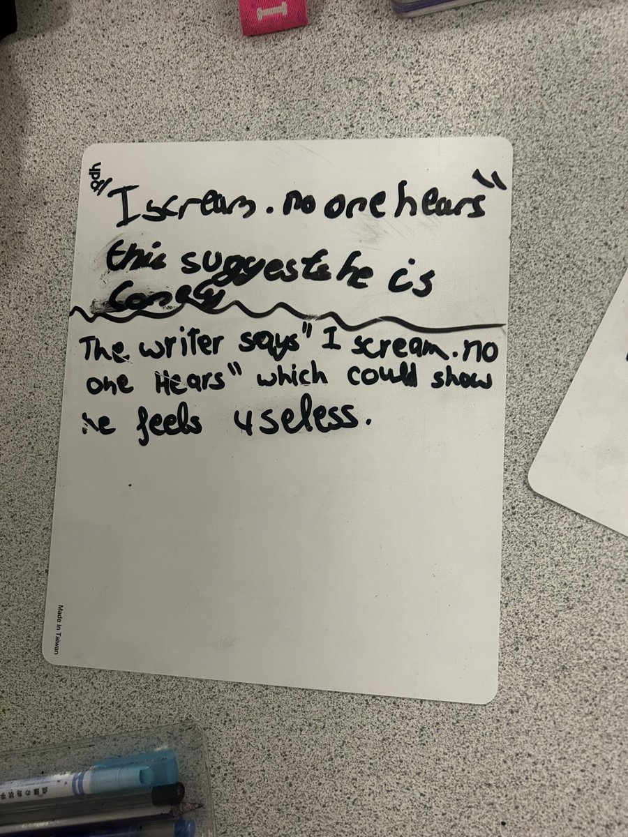 Miss Stroud 🌼📚 tweet media