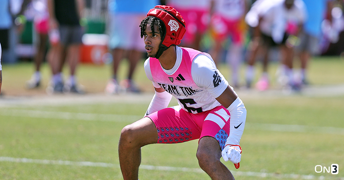 4-star CB Adonyss Currie has numerous OVs scheduled and one is to #Oregon. He was in Eugene not too long ago and he is high on the Ducks heading into the summer.

More from Currie: on3.com/news/oregon-is… (On3+)