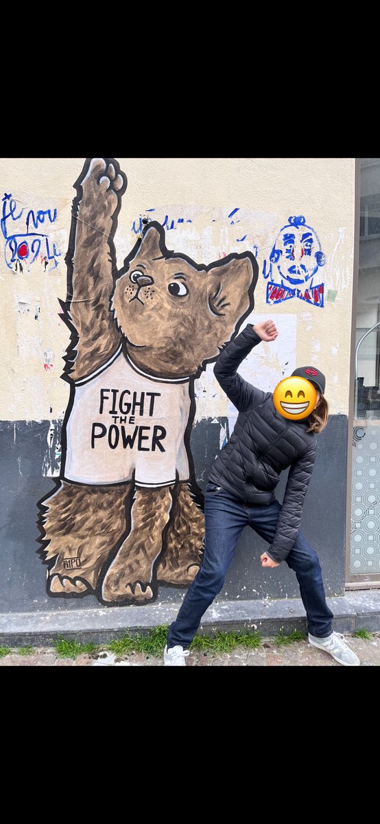 Hi @MrChuckD we fight the power with graffiti in France too