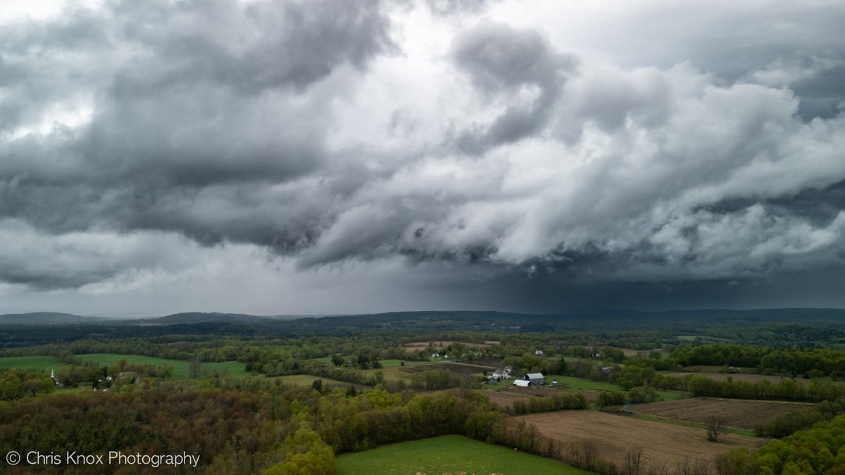 Stormy skies over Northumberland County this afternoon. Dundonald, Ontario #ONStorm #ONwx #ShareYourWeather @stormhour @caleybedore @weathernetwork