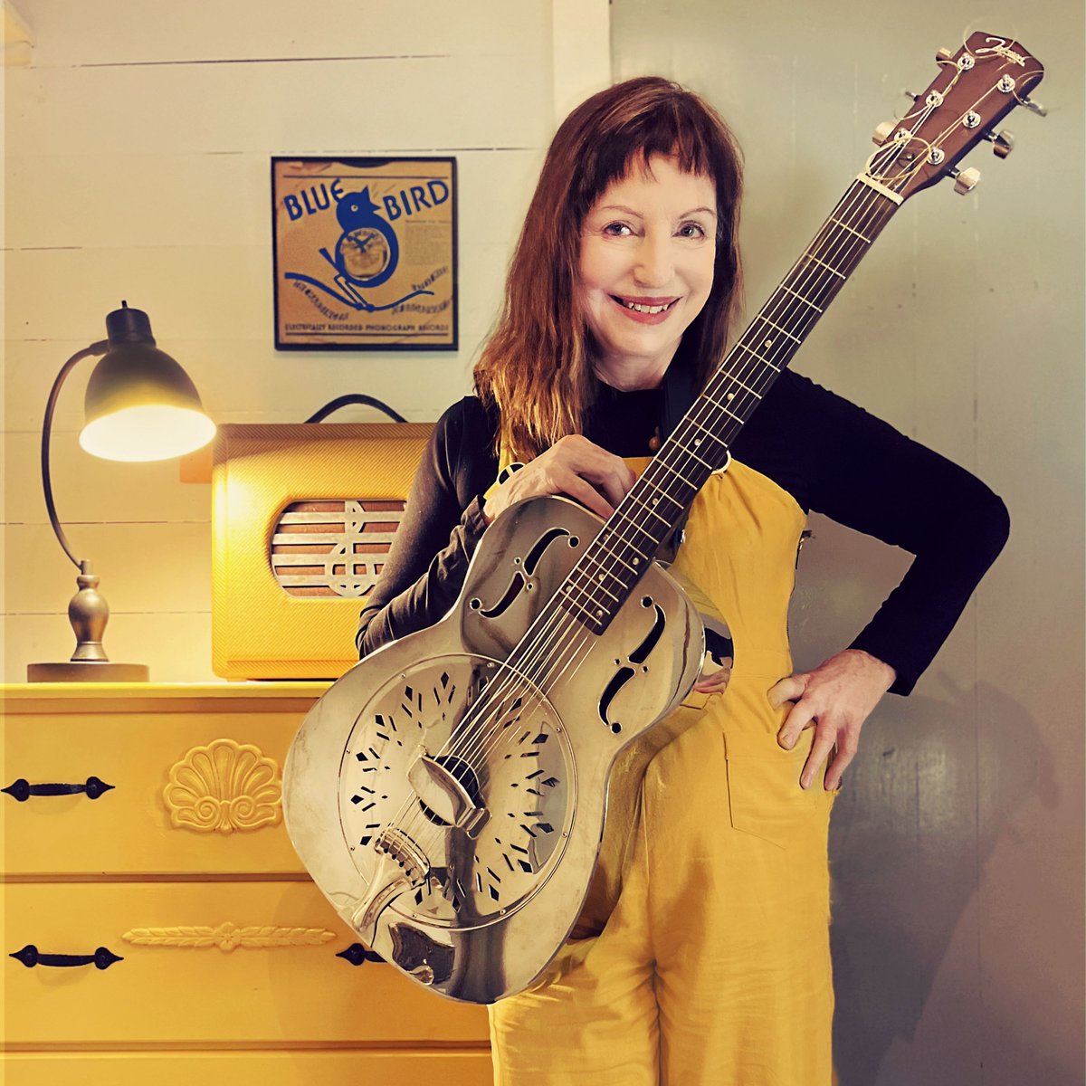 Ann Savoy appeared on The Great American Folk Show with host @Tombrosseau to talk about the recording process for her first solo album, Another Heart, and perform Bruce Springsteen’s “Stolen Car,” a song featured on the new record. Listen here: news.prairiepublic.org/show/the-great…