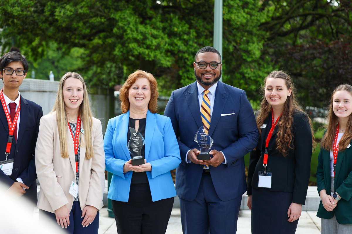 Thank you PA State Alliance of YMCAs for awarding me with the YMCA Champion Award! As someone who grew up going to a Boys and Girls Club--I know firsthand the value of afterschool programs. I'm proud that our admin is prioritizing investments in our out-of-school time programs.