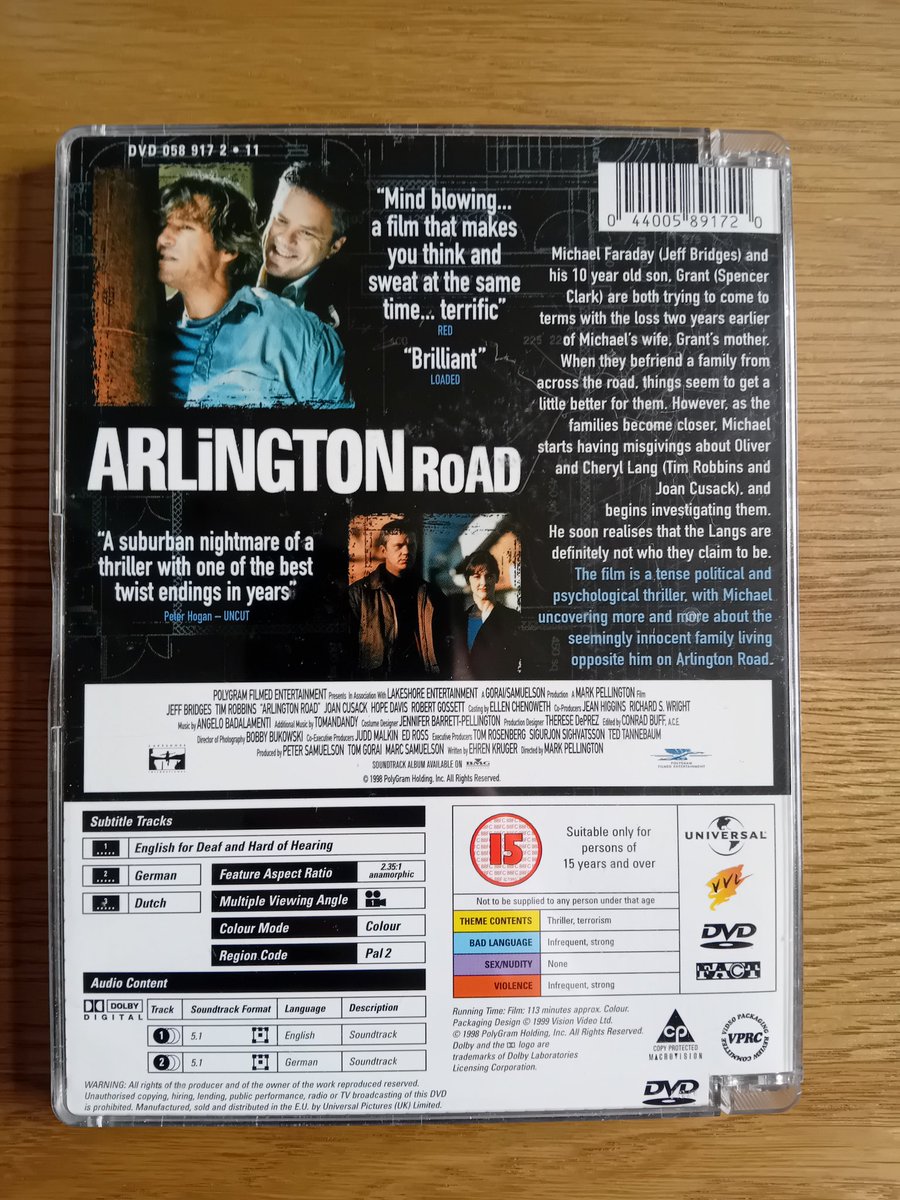 WillFilms's tweet image. What do people think about these jewel case DVDs? I think they're pretty neat and like to pick them up whenever I come across them.

Also, Arlington Road is great.

#PhysicalMedia