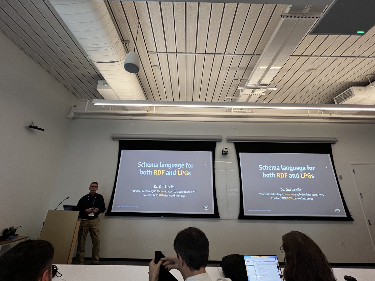 .⁦@oralassila⁩ on one schema language to rule them both (RDF and property graphs). One of the ⁦@KGConference⁩ talks I’ve been most looking forward to. #kgc2024