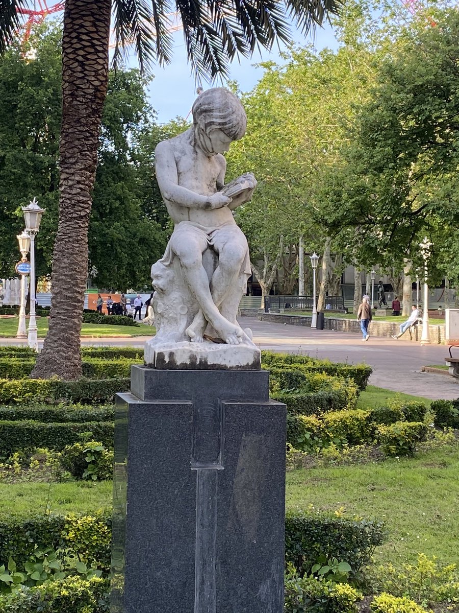 Leyendo: promotie van het lezen in Bilbao.