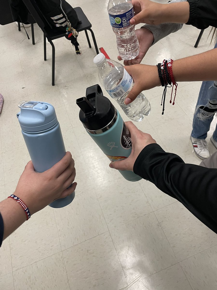 6th grade chorus making sure we are hydrating for the best vocal health possible! @MNPS_kidshealth @AntiochMSBears #MNPSWellnessWeek2024