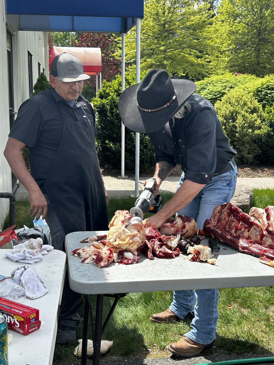 Caught in action 💪🏼🔥🔥🔥

#cattlemansfeast 
#massadoption 
#freedomfestival 
#Bitcoin