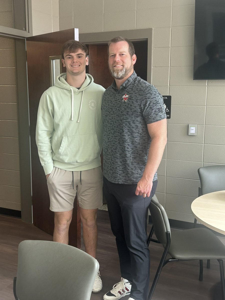 Thank you <a href="/BrianBrohm/">Brian Brohm</a> for coming by today. Always good talking with you! #GoCards <a href="/OldGoldFB/">Oxford High School Football</a> <a href="/CoachSamAdams/">Sam Adams</a>
