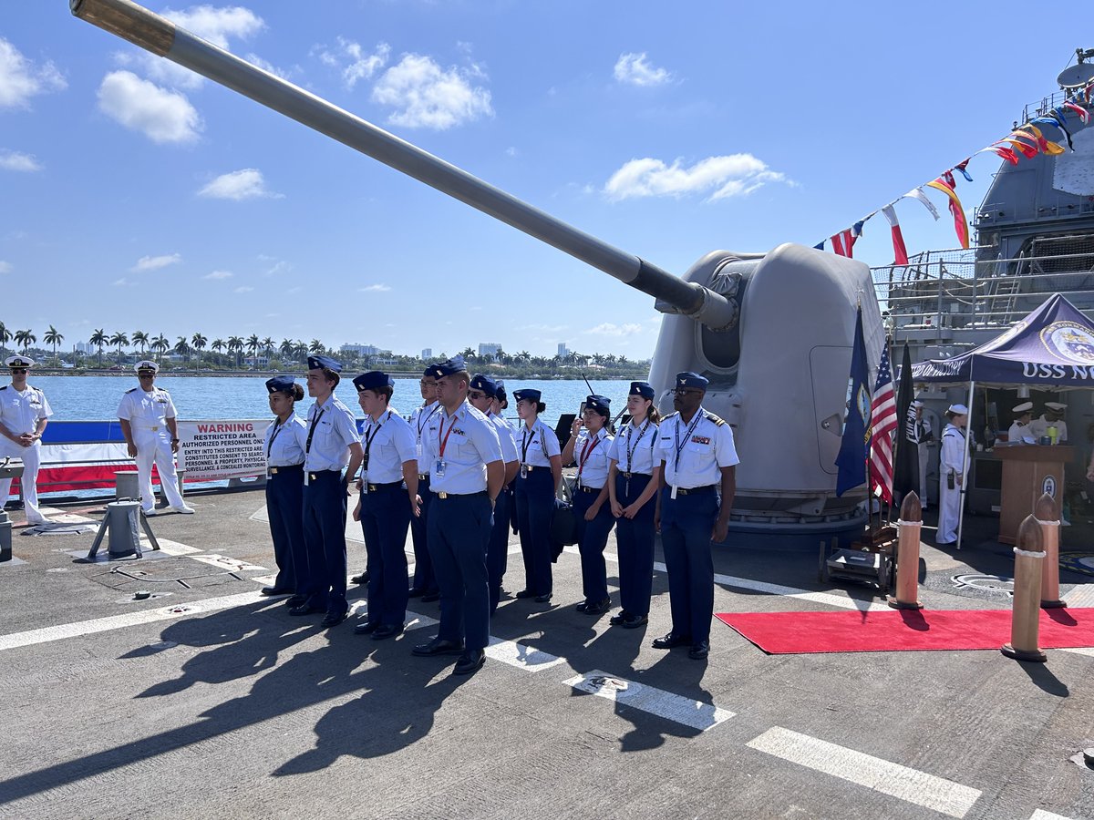 Thank you to @FleetWeekMiami for welcoming @MDCPS students aboard their ships to learn more about various #STEM careers. #FleetWeekMiami