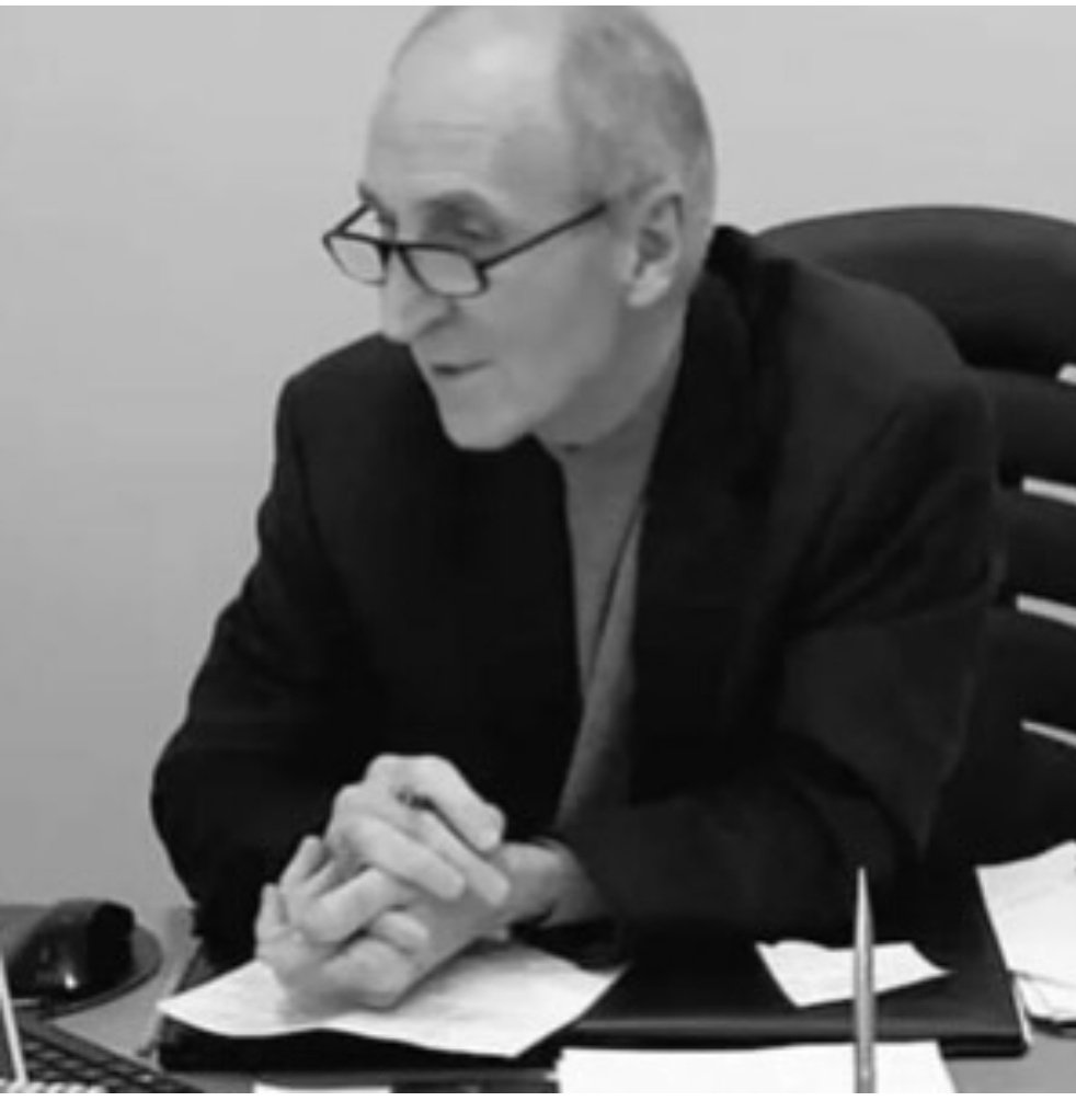 İbrahim Oktugan'ın müdürlüğünü yaptığı okulun sayfasında nasıl tek kelime bir taziye, bir açıklama yer almaz ?!

İşte bu yüzden özel okullar bir gudubettir. Ticarethanedir. İnsanlıktan nasibini almamış yöneticileri vardır.
#öğretmen 

eyupsultanfinalokullari.com