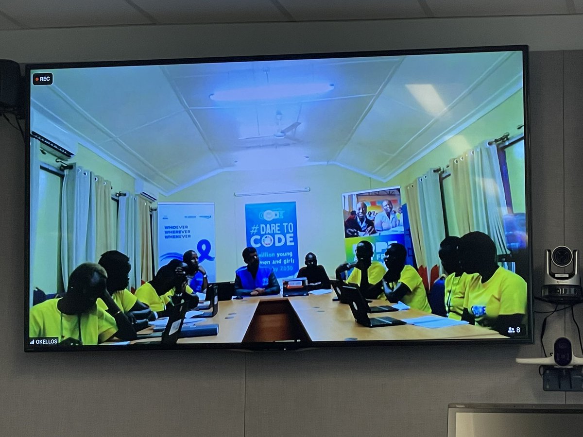 Today #Luxembourg co-sponsored with #Spain @ITU & @Refugees event on empowering #refugee girls through #digital technologies We are proud to support the Connectivity for Refugees Initiative and applaud @mjamme & refugee girls from @i_amthecode & @thelotusf for their achievements