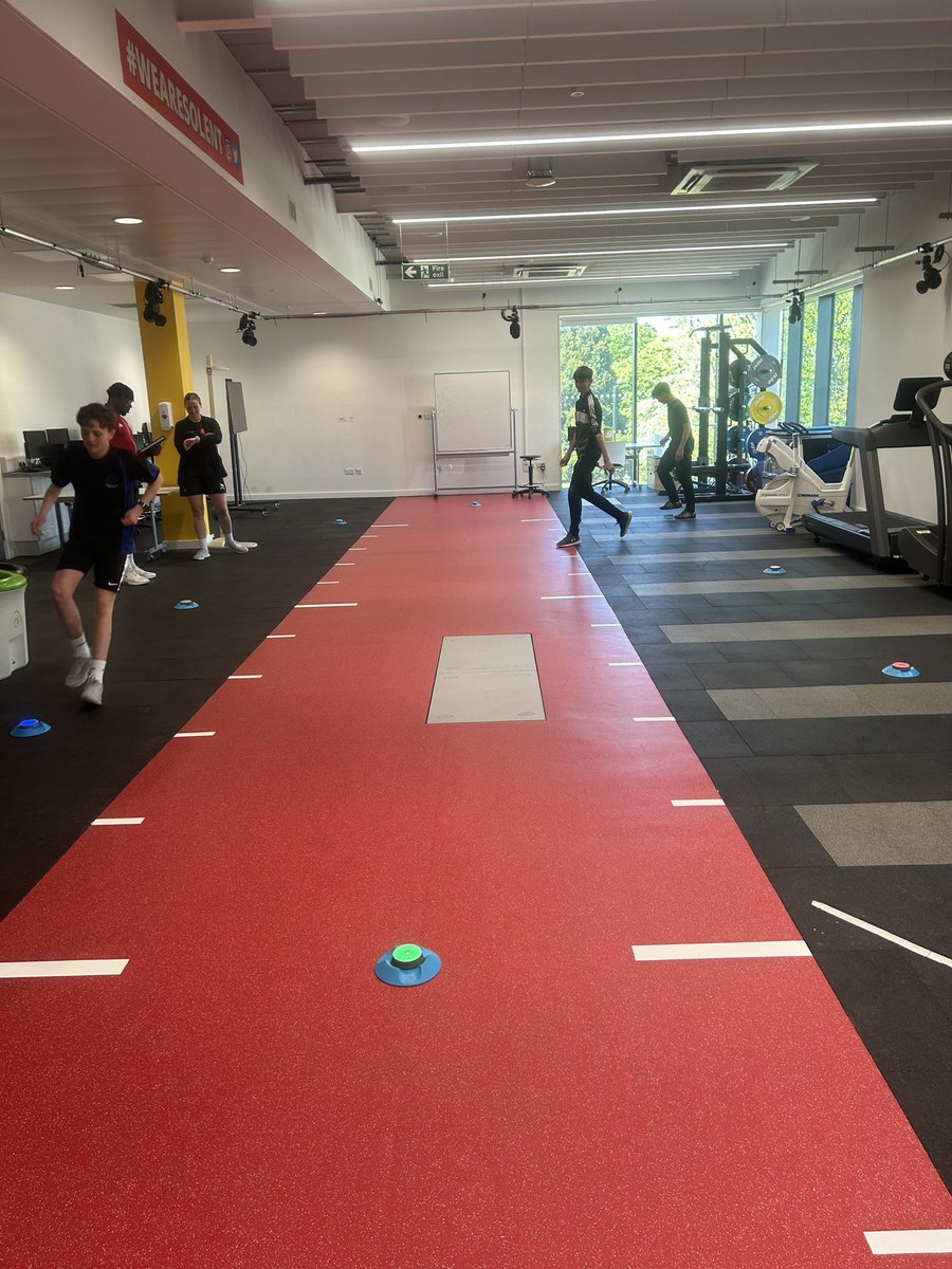 Mr Doncom PE tweet media