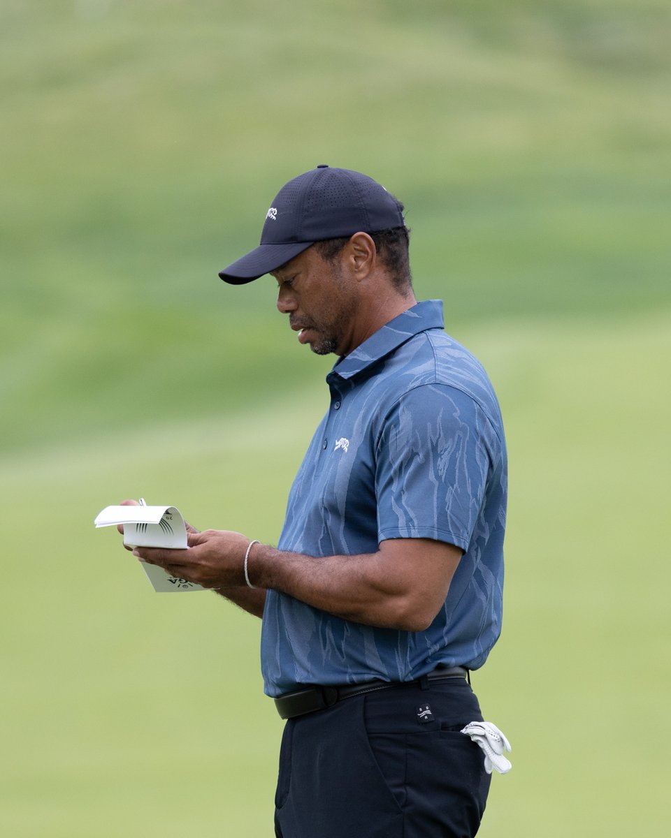 Tiger Woods 🤝 Valhalla Golf Club Back like he never left. 🏆🐅 #PGAChamp