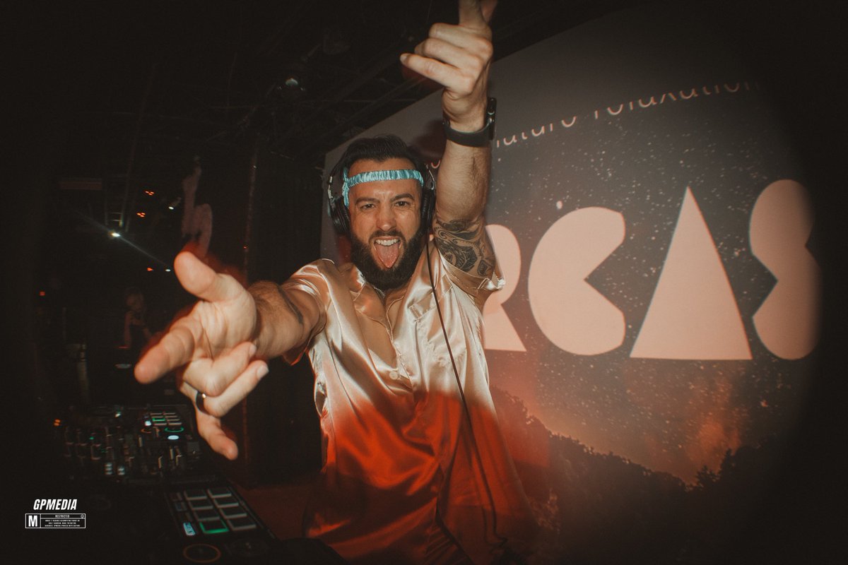 TriggerCo's tweet image. Thank you to everyone who rocked the night away with us at our Y2K Slumber Party 😴🥳 Your energy, enthusiasm, and throwback spirit made it a night to remember 🤩 Let's keep the Y2K vibes alive until next time 🚀