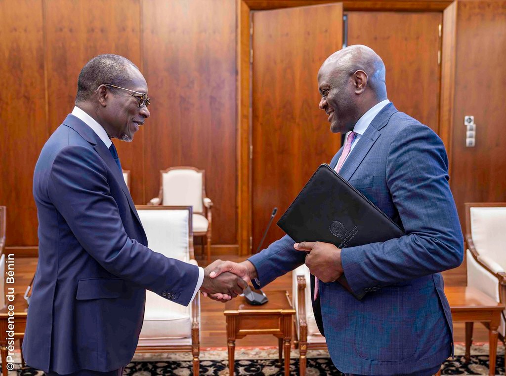PresidenceBenin's tweet photo. #Prbenin | #Wasexo | #BeninDiplomatie | #AudiencePr |
🛑 Audience au Palais de la Marina : Satisfait des performances du Bénin, le FMI réitère sa disponibilité à l'accompagner dans son élan de réformes
🌐 Détails sur ce lien => https://t.co/hmSJ6tCP8w https://t.co/EJYUC9Vylz