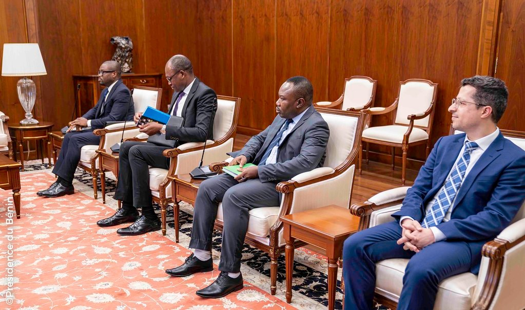PresidenceBenin's tweet photo. #Prbenin | #Wasexo | #BeninDiplomatie | #AudiencePr |
🛑 Audience au Palais de la Marina : Satisfait des performances du Bénin, le FMI réitère sa disponibilité à l'accompagner dans son élan de réformes
🌐 Détails sur ce lien => https://t.co/hmSJ6tCP8w https://t.co/EJYUC9Vylz