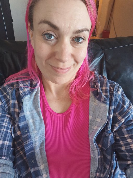 It's been a good day so far   Fairly busy work wise AND I got a mid day romp 😈🥵 https://t.co/UarmOtg<a href="/tag/feet"class="tags"><span>#feet</span></a><a href="/tag/feetpicsforsale"class="tags"><span>#feetpicsforsale</span></a><a href="/tag/feetseller"class="tags"><span>#feetseller</span></a>