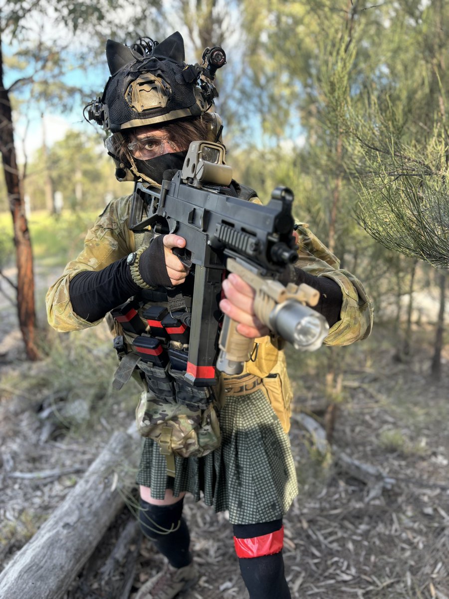 Wearing my femboy kit for the first time to a gelsoft milsim game.