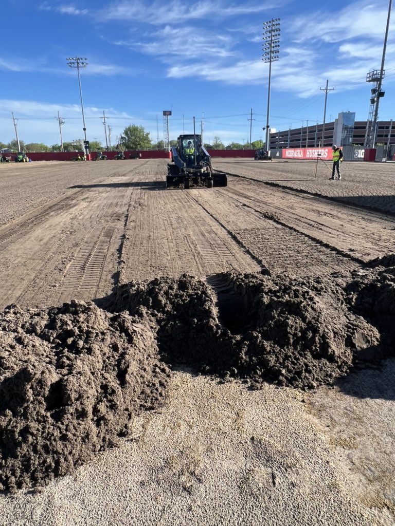 HuskersTurf's tweet photo. Good to have @IowaSportsTurf in town to do some work on our football practice fields! #projectseason #staytuned 👀 https://t.co/H9UIEyCmg9