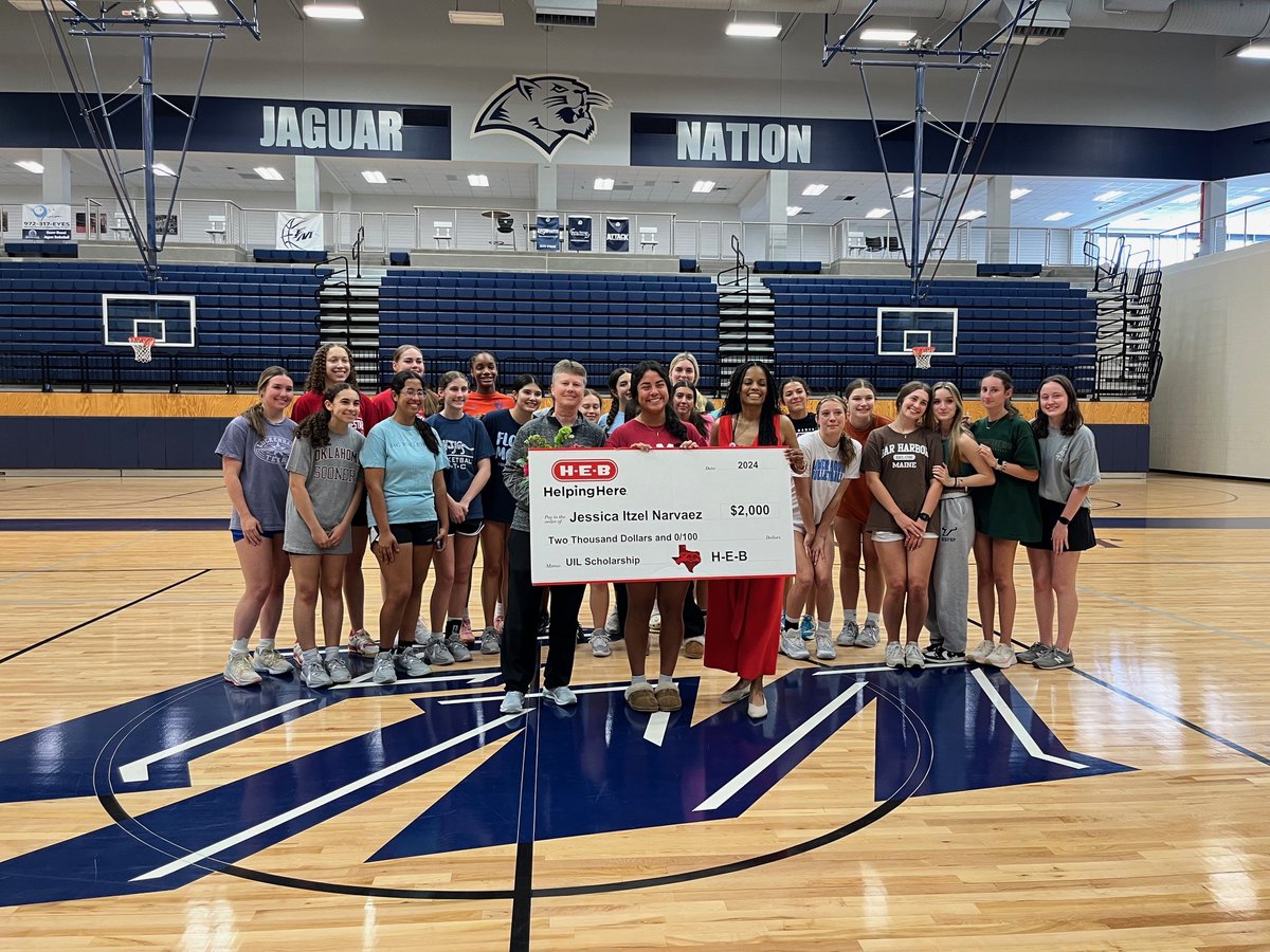 Senior, Jessica Narvaez was selected by H-E-B as one of their UIL athletic scholarship winners for 2024. Congrats Jessica! Your Jag family is very proud of all your hard work on the court and in the classroom. @fmhsladyjags