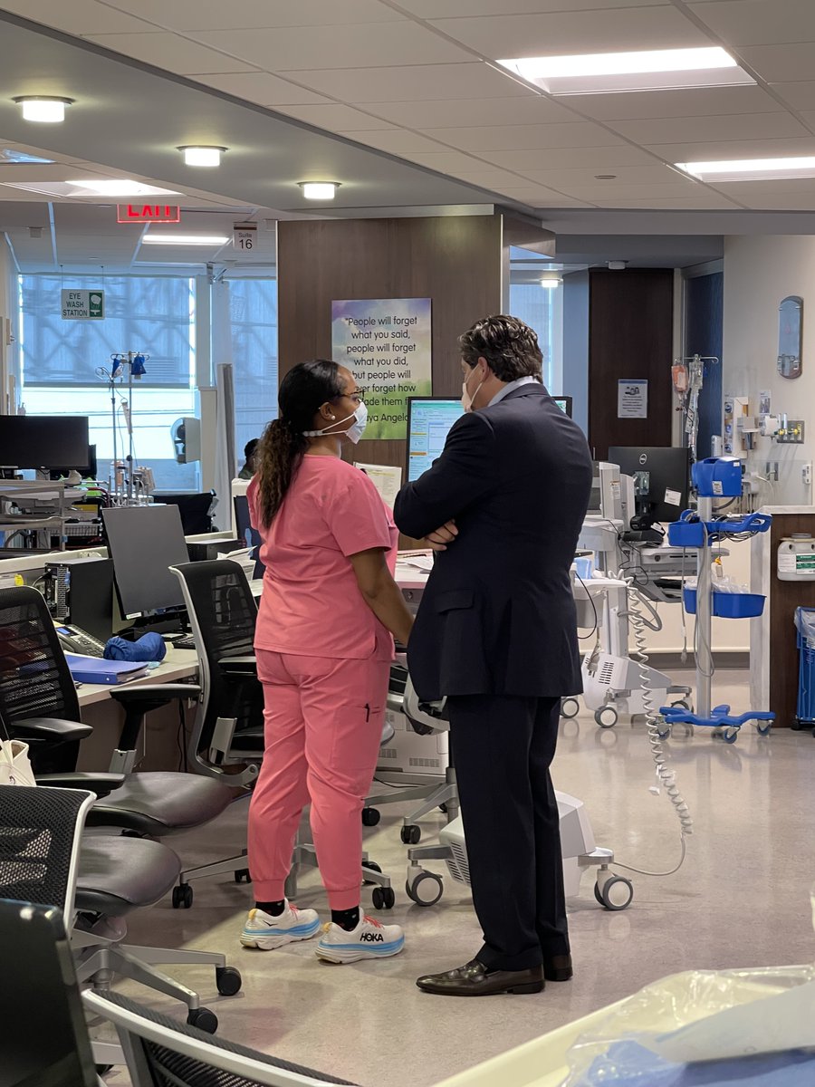 A special thank you to Mark Manigan, President and Chief Executive Officer of and Nancy Holecek, Executive Vice President and Chief Nursing Officer of @RWJBarnabas for visiting our @RutgersCancer nurses during #NationalNursesWeek! @RWJUH #OncologyNursingMonth #OncologyNursing…