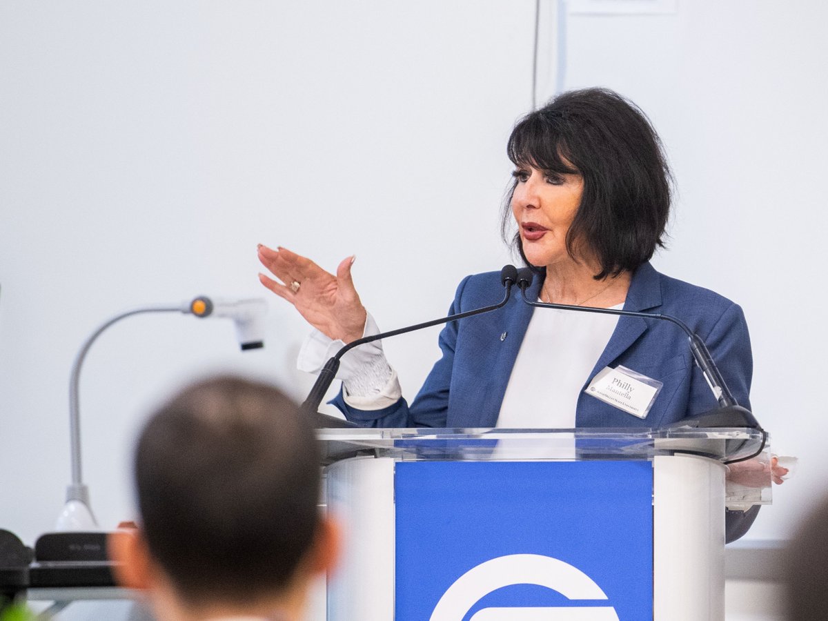 PhillyGVPres's tweet photo. Today, GVSU was honored to host the Americas Competitiveness Exchange at our downtown campus. Delegates from 18 countries visited as we shared our work to connect industry and education within the areas of engineering and computing. @gvsuPCEC @kessentiniglp @MEDC https://t.co/UxjiXn13HN