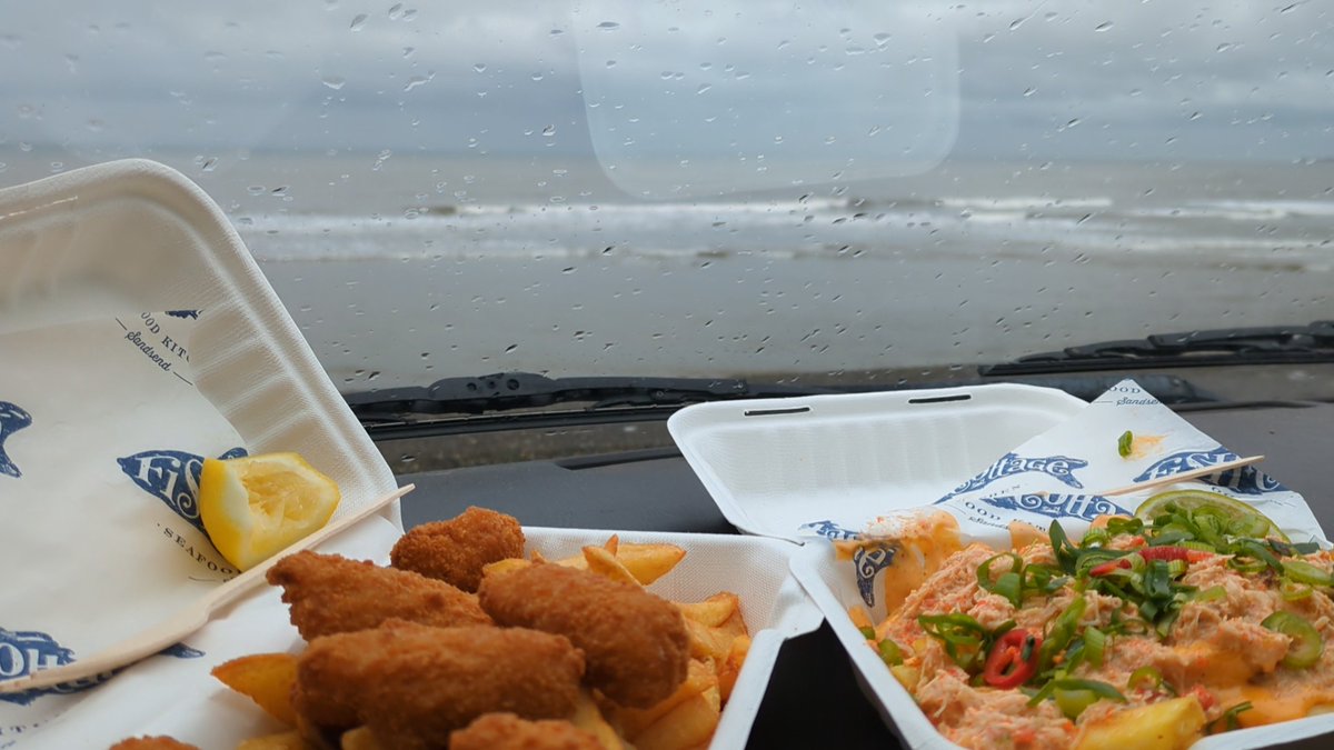 Covidsafer activities Vol #2
Sampling the local seafood and watching the waves
#stillcoviding #MaskUp