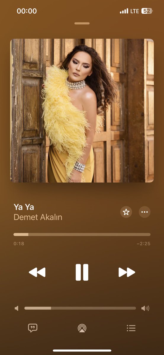 Ziyahmett's tweet photo. Ya Ya 
Yayında @DemetAkalin 

https://t.co/6gKbGC5dkY https://t.co/FjOGnw2FJX