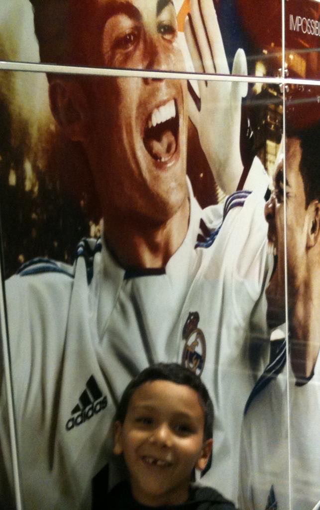 L_Atxx's tweet photo. #hallamadrid #putambappe https://t.co/kGnkDIep15